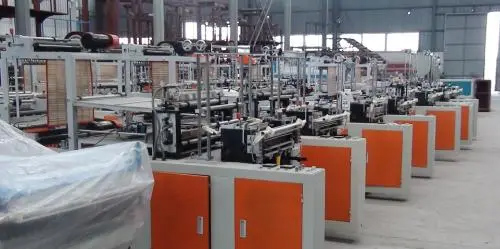 三邊封製袋機在製袋過（guò）程（chéng）中，熱封溫度影響（xiǎng）熱封（fēng）強度